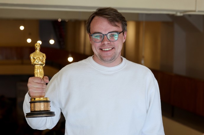 FOTO: Pavel "Paša" Talankin převzal Oskara za nejlepší celovečerní dokumentární film.