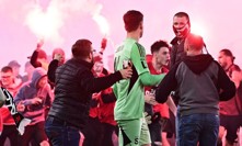 Tribuna Sever napadla Jakuba Surovčíka.