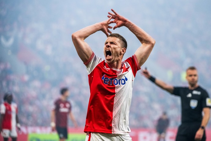 FOTO: Fotbalista David Douděra. – stránka 1