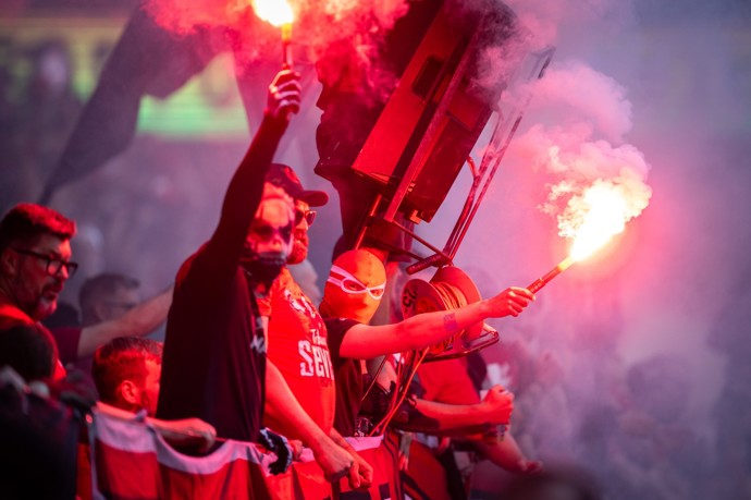 FOTO: Tribuna sever – stránka 4