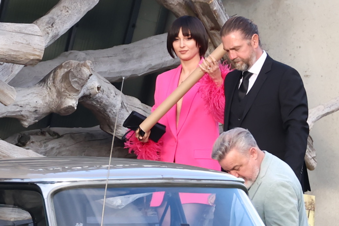 FOTO: Petr Čadek přišel po boku tajemné brunetky. – stránka 36