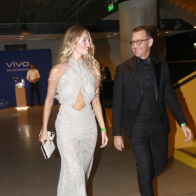 Daniel Křetínský a Marie Jedličková na sobě mohli oči nechat. 