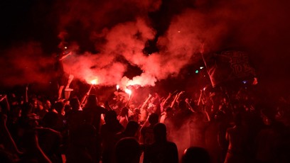 FOTO: Násilnosti v Paříži po sobotním vítězství fotbalového klubu Paris St. Germain.