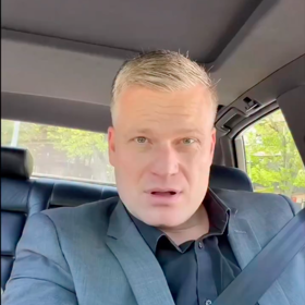 Filip Turek nahrál na svůj Instagram video, kde přál svým sledujícím hezký 1. máj.