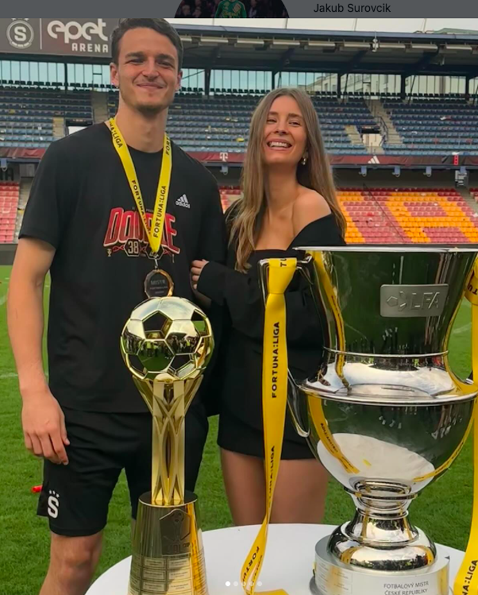 FOTO: Surovčík záhy informoval na svém instagramu. – stránka 2