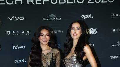 FOTO: Miss Grand Czech Republic 2025 Markéta Mörwicková s úřadující královnou Miss Grand International 2025 Emmou Mary Tiglao.