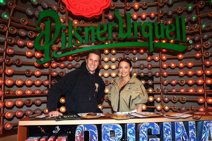 FOTO: Agáta Hanychová si spolu s manželem užila akci Pilsner Urquell. – stránka 11