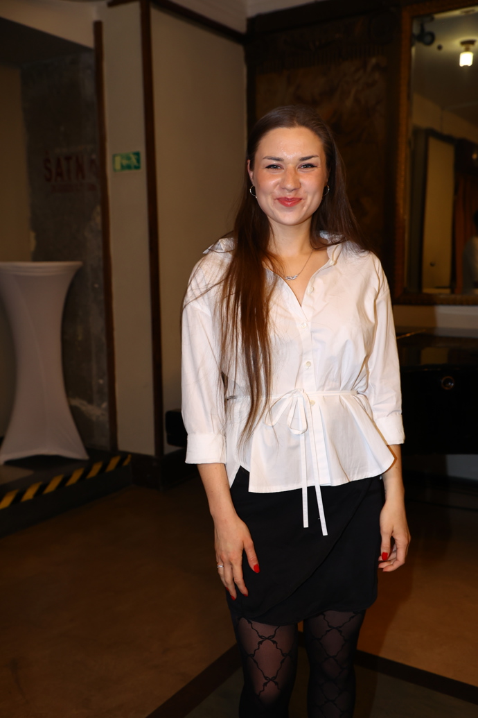 FOTO: Petra Lukešová z Asia Express. – stránka 20