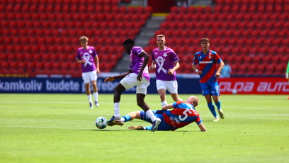 FOTO: Slavie porazila Plzeň 3:0.