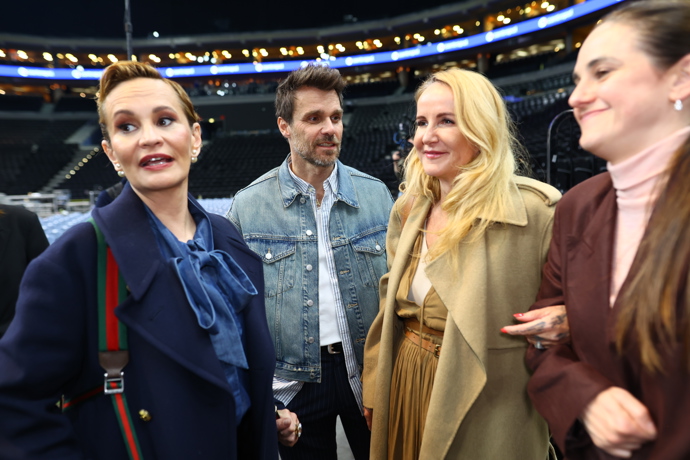 FOTO: Hvězdní hosté na koncertu Štefana Margity. – stránka 8