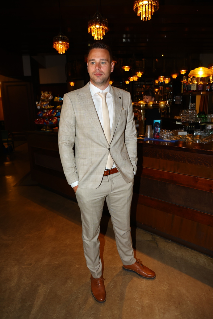 FOTO: Dominik Mony na premiéře minisérie Monyová. – stránka 6