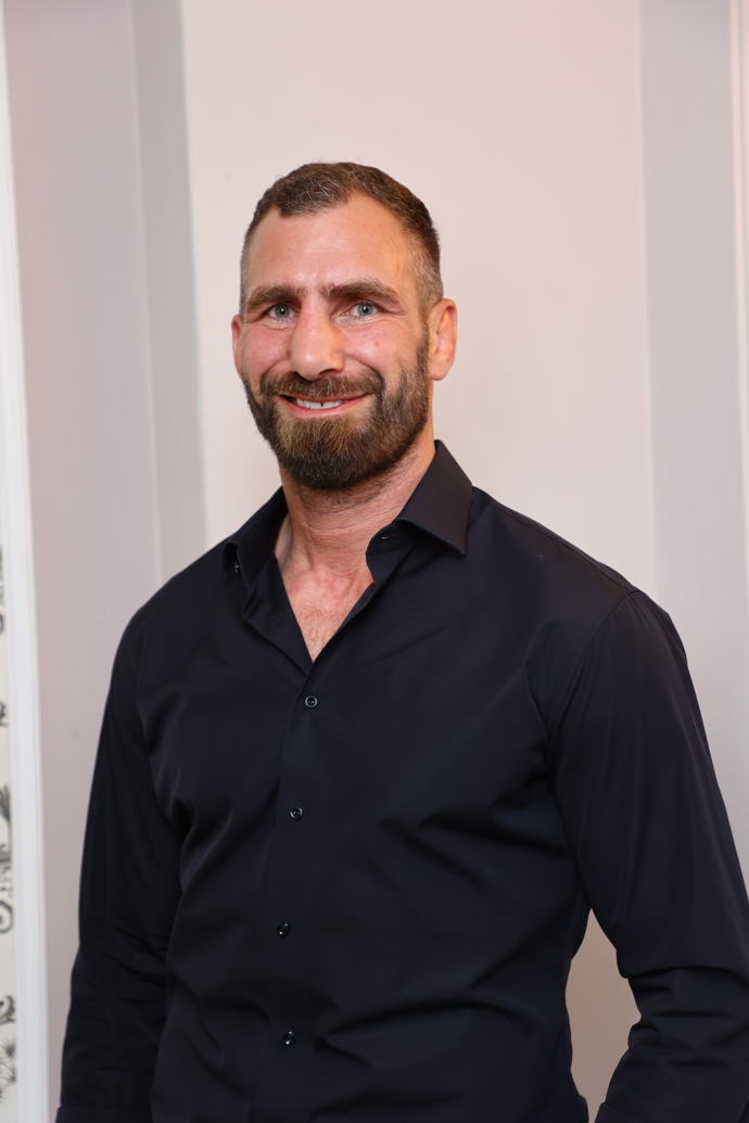 FOTO: Zápasník André Reinders. – stránka 1