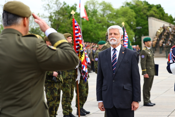 FOTO: Prezident Petr Pavel nesměl chybět. – stránka 9