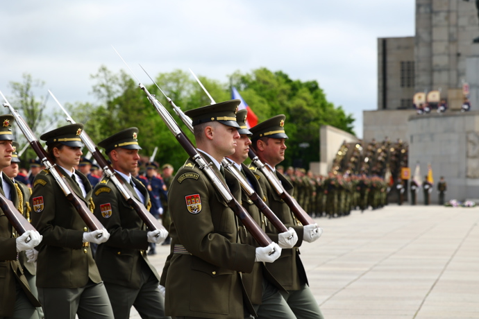 FOTO: Pokládání věnců na Vítkově. – stránka 5