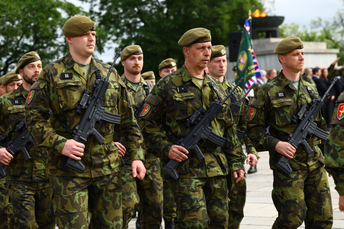 FOTO: Pokládání věnců na Vítkově. – stránka 3