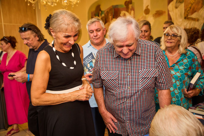 FOTO: Václav Ševčík po boku Jaroslavy Frankové jen září. – stránka 1