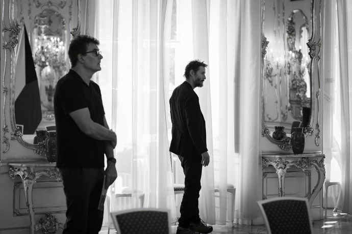 FOTO: Keanu Reeves si návštěvu užíval. – stránka 2