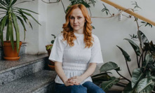 Lucie Strachová o svém působení v sektě napsala knihu a otevřeně o svých zkušenostech mluvila také na sociálních sítích.