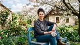 Alena (34): Kvůli zarostlé zahradě jsem čekala od tchyně kritiku. Místo ní mi nabídla pomoc