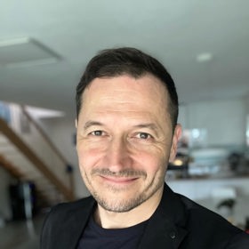 Ke stávce se přidal i známý moderátor Vojtěch Bernatský.