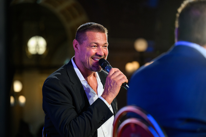 FOTO: Arnold Schwarzenegger – stránka 7