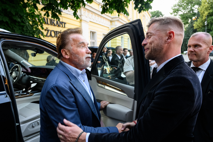 FOTO: Arnold Schwarzenegger – stránka 1