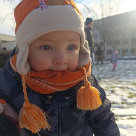 Kristiánek vdechnul hrušku a následně upadl do kómatu.