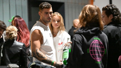 FOTO: Pětilitrová zelená kolovala mezi lidmi.