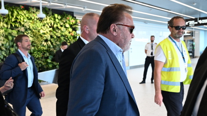 FOTO: Arnold Schwarzenegger dorazil do Česka.