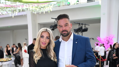 FOTO: Petr Švancara po boku manželky.