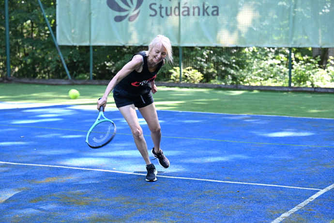 FOTO: Veronika Žilková na akci Anděl mezi zdravotníky. – stránka 24