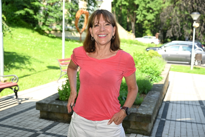 FOTO: Herečka Michaela Dolinová. – stránka 52