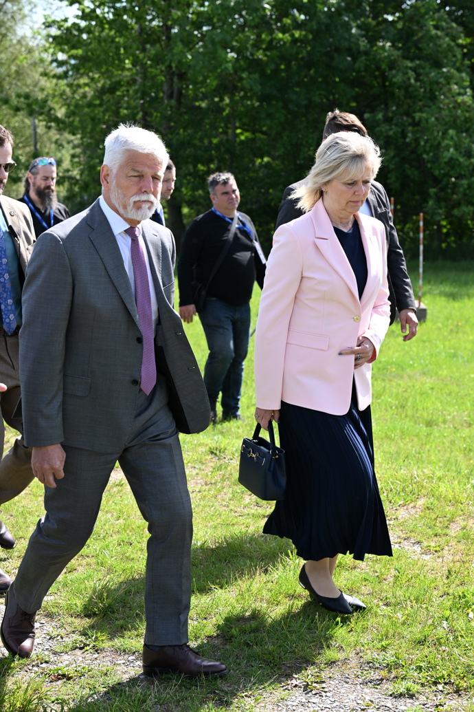 FOTO: Petr Pavel a Eva Pavlová na Vysočině. – stránka 11