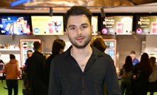 Adam Kajumi byl za elegána.