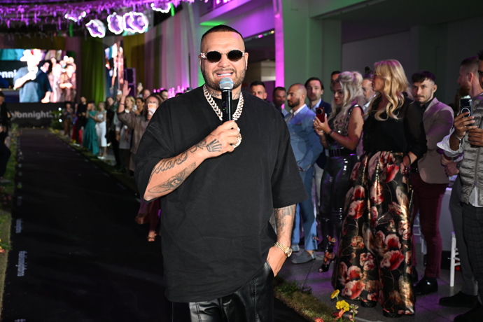 FOTO: O hudební vystoupení na Fashion Night Brno se postaral Rytmus. – stránka 78