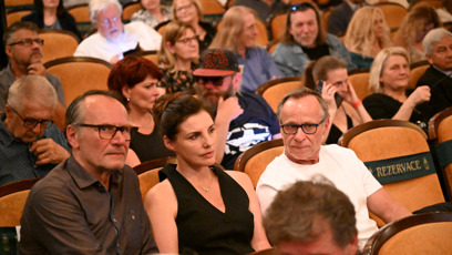 FOTO: Karel Roden vyvedl manželku. Nechyběl ani bratr Marián.