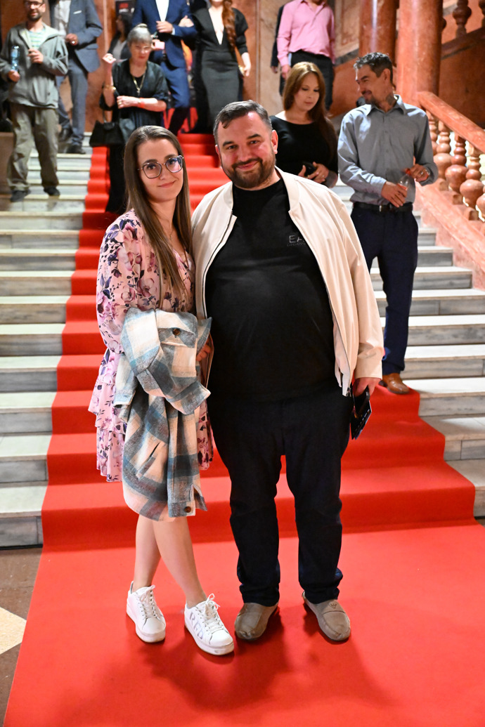 FOTO: Tomáš Magnusek s partnerkou. – stránka 5