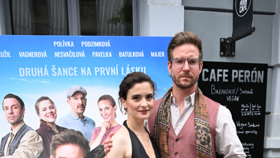 FOTO: Eva Podzimková s Vladimírem Polívkou ztvárnili hlavní role.