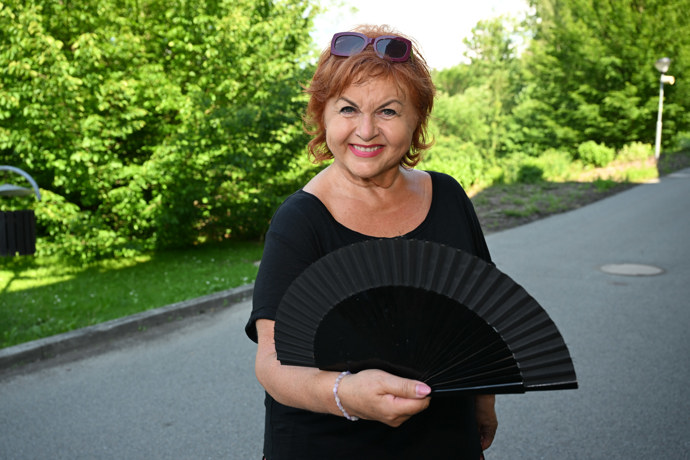 FOTO: Herečka Hana Křížková. – stránka 7