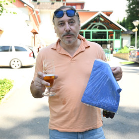 Marian Vojtko si dal hned pivo.