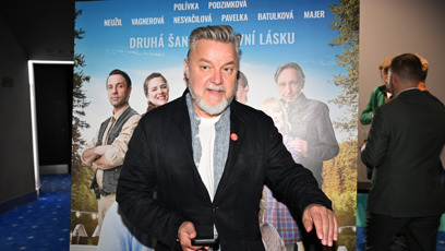 FOTO: Dorazil i moderátor Miloš Pokorný.