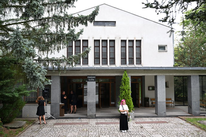 FOTO: Poslední rozloučení s Bárou Tlučhořovou. – stránka 69