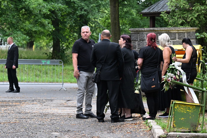 FOTO: Poslední rozloučení s Bárou Tlučhořovou. – stránka 61