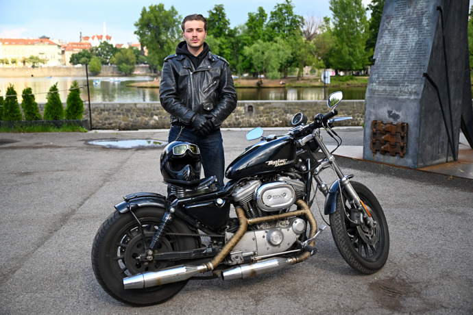 FOTO: Šimon Opp je vášnivý motorkář. – stránka 8