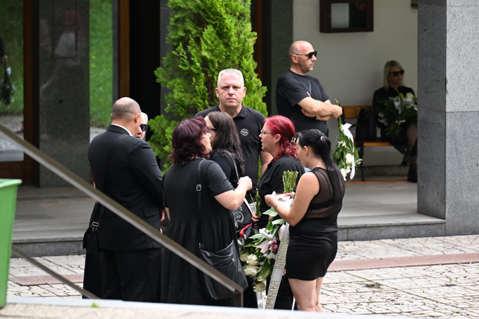 FOTO: Poslední rozloučení s Bárou Tlučhořovou. – stránka 58