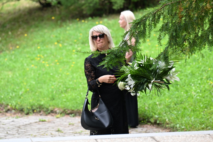 FOTO: Poslední rozloučení s Bárou Tlučhořovou. – stránka 50