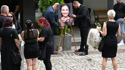 FOTO: Poslední rozloučení s Bárou Tlučhořovou.