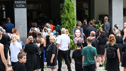 FOTO: Poslední rozloučení s Bárou Tlučhořovou.