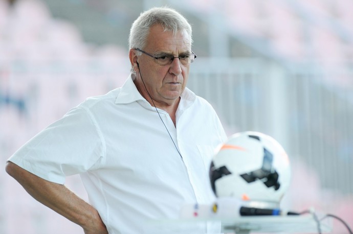FOTO: Zemřel trenér Petr Uličný. – stránka 1