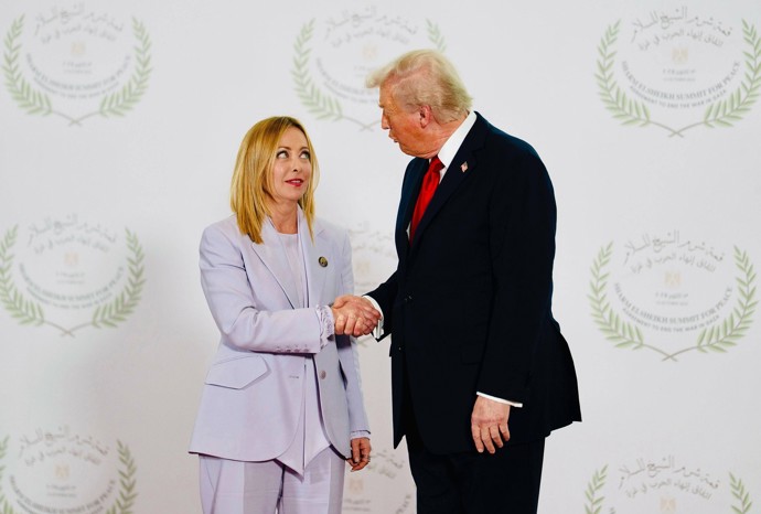 Foto k tématům Donald Trump, Giorgia Meloni